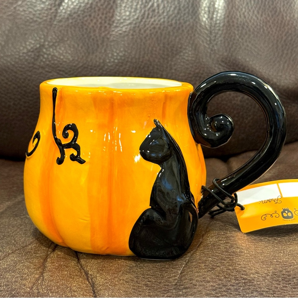Black Cat with Pumpkin Figural Halloween Mug